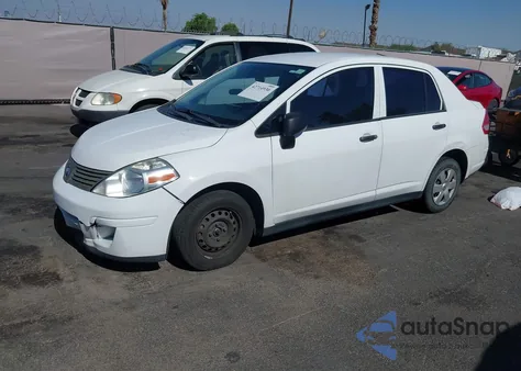 2011 Nissan Versa 1.6 из США, поврежденный, VIN 3N1CC1AP1BL390671